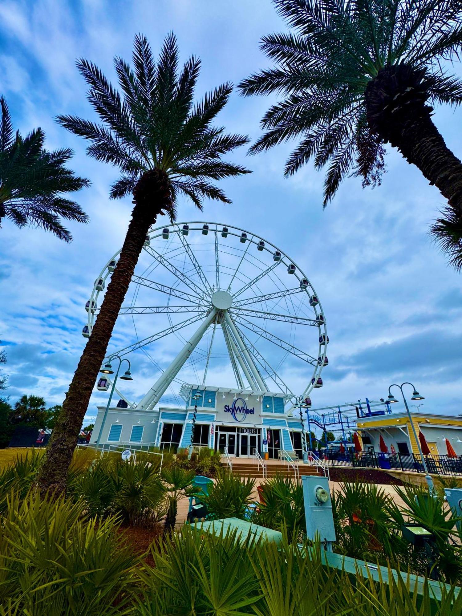 Keep It Beachy At Laketown Wharf #611 By Nautical Properties Vacation Rentals Panama City Beach Exterior foto